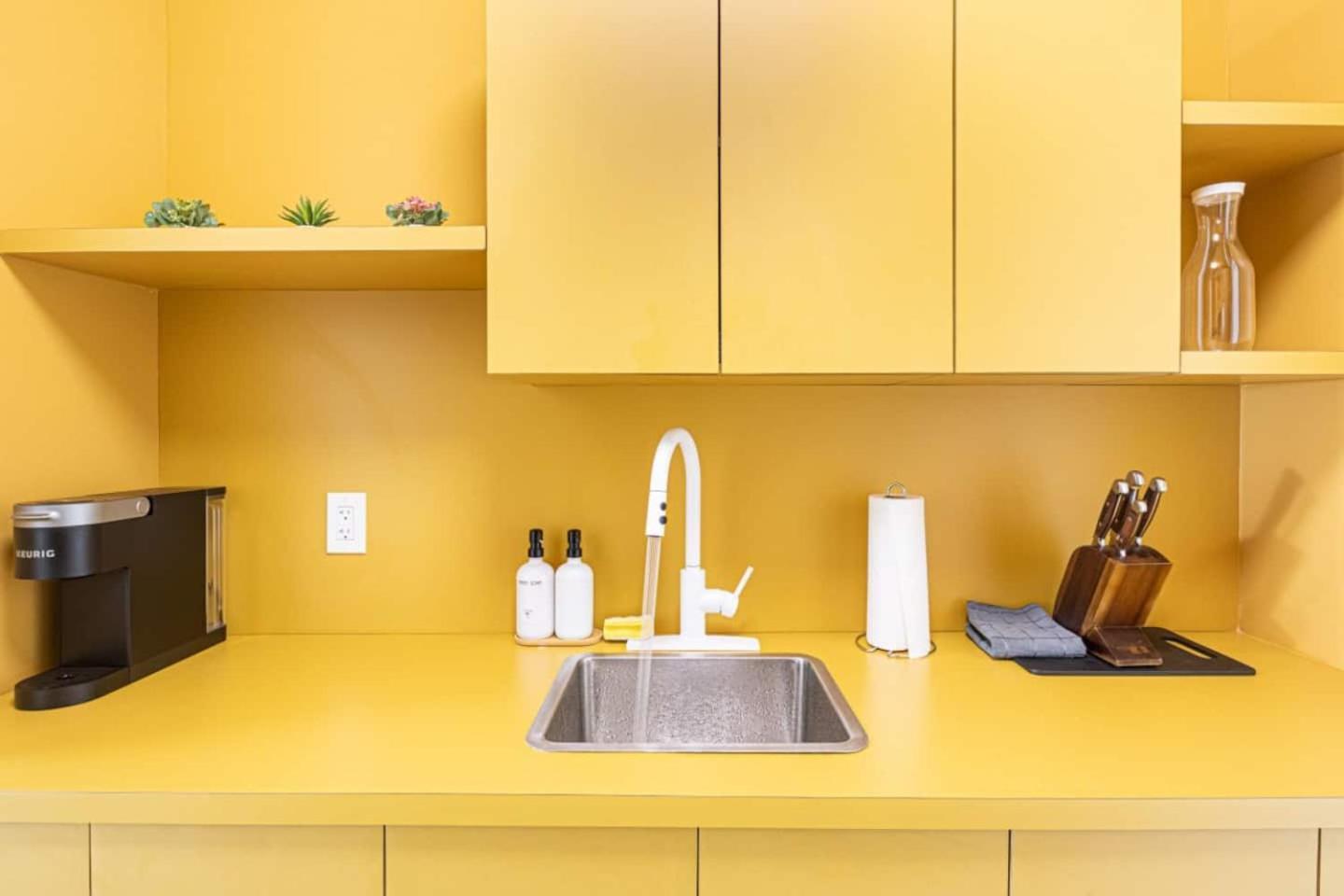Stylish 2Bed Apartment El Portal Miami Kültér fotó